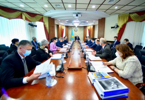 Слушание по вопросам пересмотра Закона об органическом сельском хозяйстве Октябрь 2021 / Hearing zum neuen Gesetz zum Ökologischen Landbau Oktober 2021